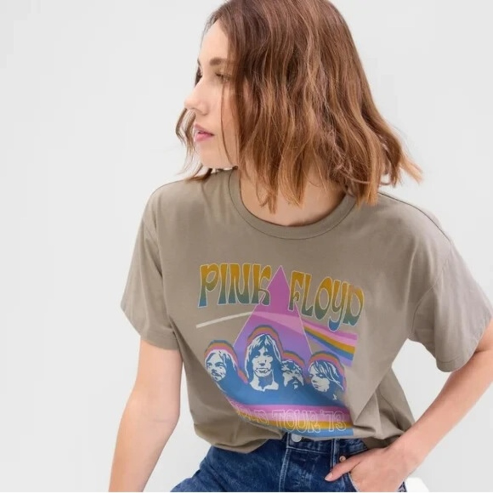 Pink Floyd Graphic T-Shirt